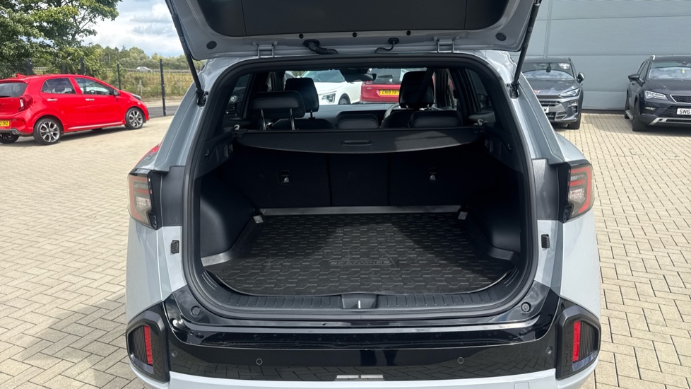 Kia Sportage 1.6T GDi HEV GT-Line 5dr Auto Hybrid Estate - Image 4