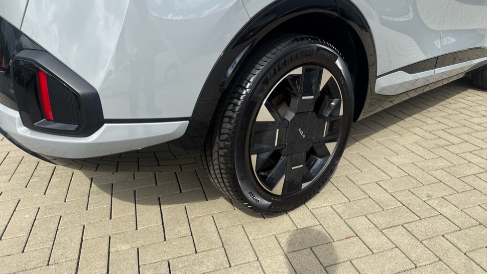 Kia Sportage 1.6T GDi HEV GT-Line 5dr Auto Hybrid Estate - Image 23