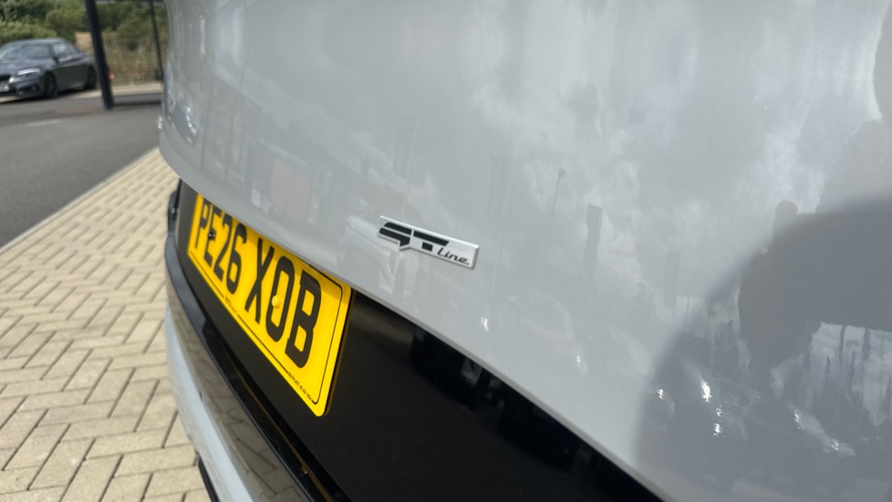 Kia Sportage 1.6T GDi HEV GT-Line 5dr Auto Hybrid Estate - Image 24