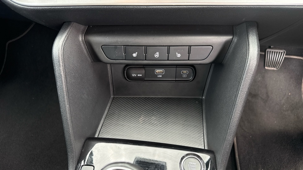 Kia Sportage 1.6T GDi ISG Launch Edition 5dr Petrol Estate - Image 34