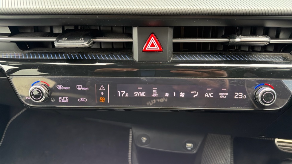 Kia EV6 236kW GT Line S 77.4kWh 5dr AWD Auto Electric Estate - Image 35