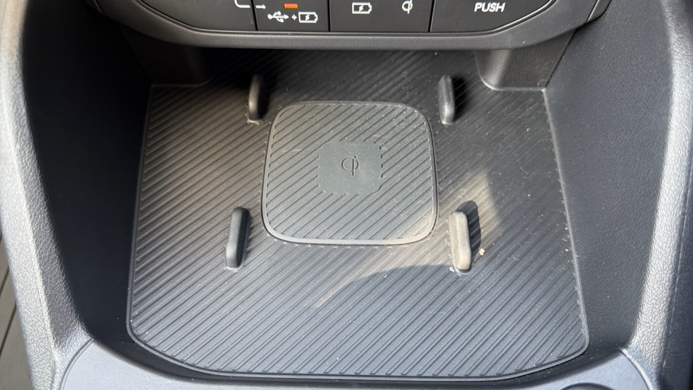 Kia K4 1.0T-GDi 115 48V GT-Line 5dr DCT Petrol Hatchback - Image 29