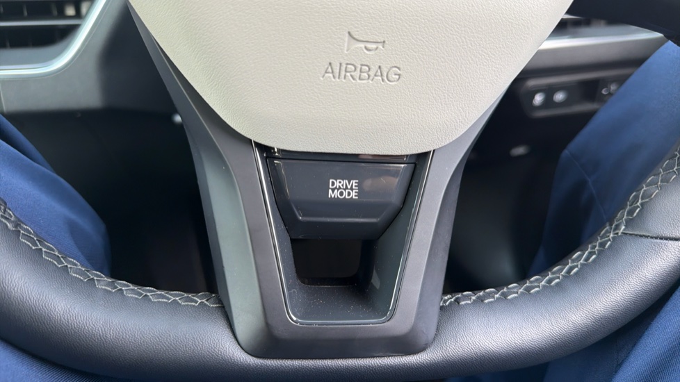 Kia K4 1.0T-GDi 115 48V GT-Line 5dr DCT Petrol Hatchback - Image 37