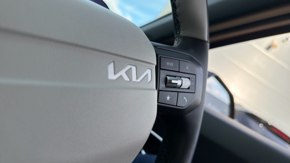 Kia K4 1.0T-GDi 115 48V GT-Line 5dr DCT Petrol Hatchback - Image 38