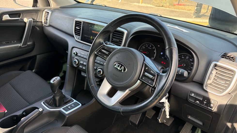 Kia Sportage 1.6 GDi ISG 2 5dr Petrol Estate - Image 11