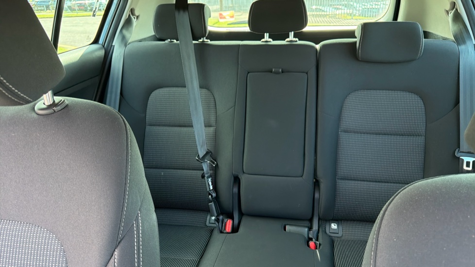 Kia Sportage 1.6 GDi ISG 2 5dr Petrol Estate - Image 15