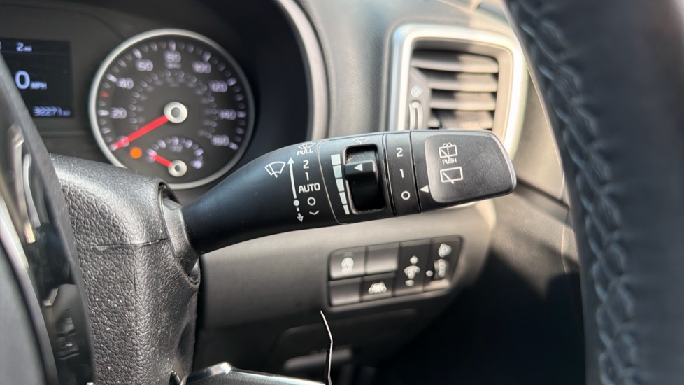 Kia Sportage 1.6 GDi ISG 2 5dr Petrol Estate - Image 38