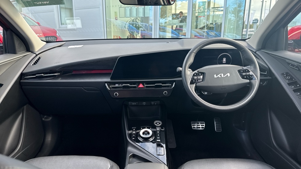 Kia Niro 1.6 GDi 127 Hybrid 4 5dr DCT Hybrid Estate - Image 10