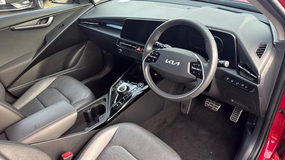 Kia Niro 1.6 GDi 127 Hybrid 4 5dr DCT Hybrid Estate - Image 11