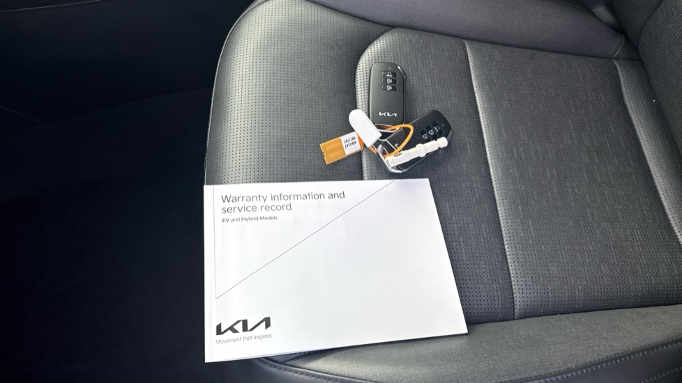 Kia Niro 1.6 GDi 127 Hybrid 4 5dr DCT Hybrid Estate - Image 19