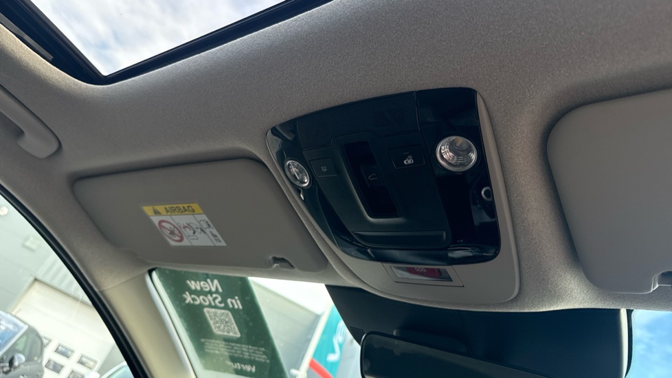 Kia Niro 1.6 GDi 127 Hybrid 4 5dr DCT Hybrid Estate - Image 26