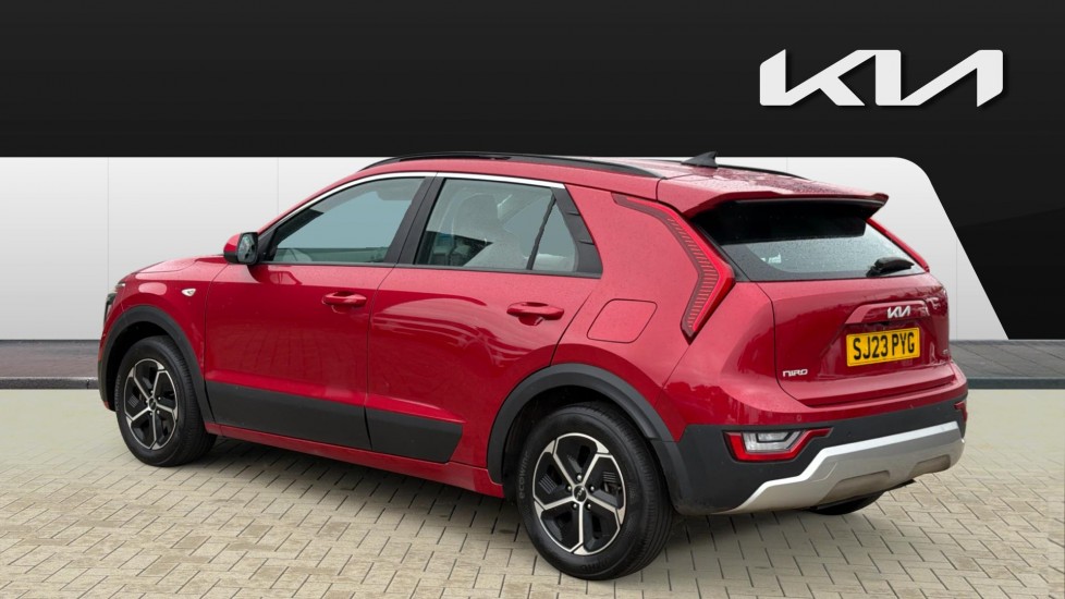Kia Niro 1.6 GDi Hybrid 2 5dr DCT Hybrid Estate - Image 2