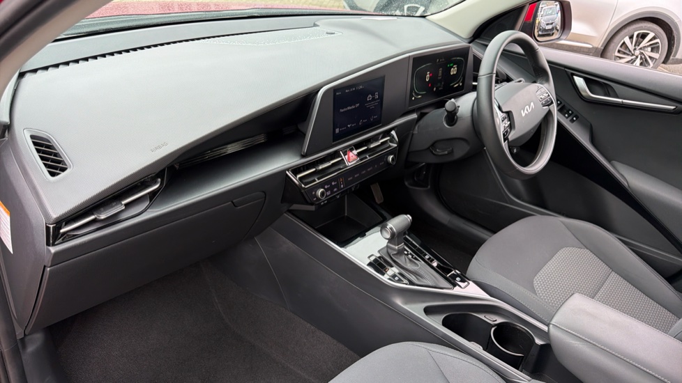 Kia Niro 1.6 GDi Hybrid 2 5dr DCT Hybrid Estate - Image 9