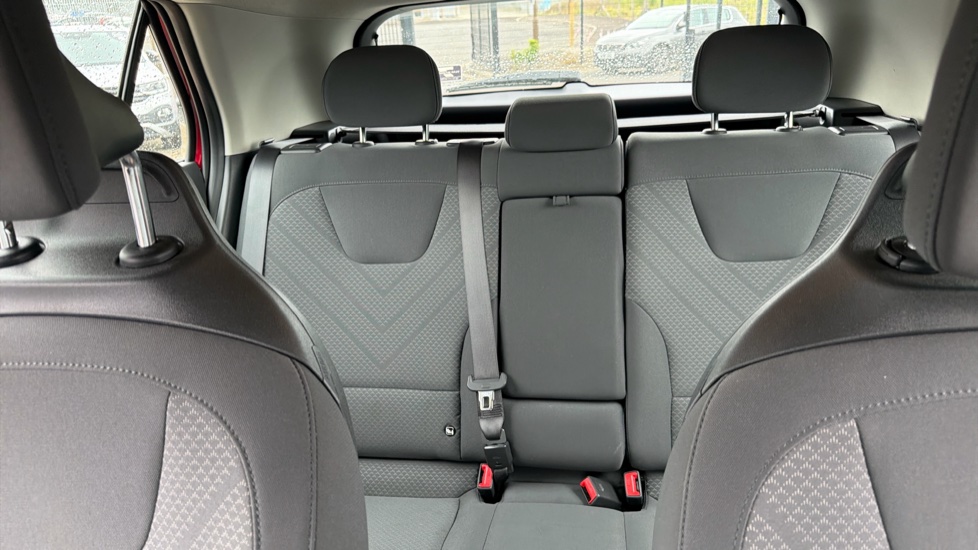 Kia Niro 1.6 GDi Hybrid 2 5dr DCT Hybrid Estate - Image 15