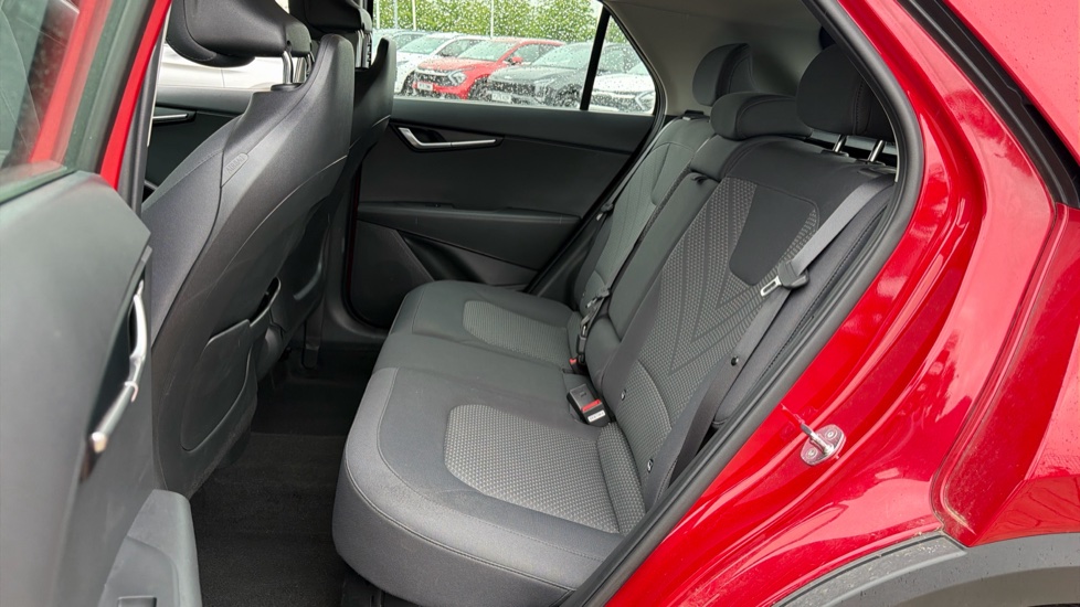 Kia Niro 1.6 GDi Hybrid 2 5dr DCT Hybrid Estate - Image 16