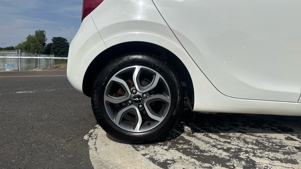 Kia Picanto 1.0 3 5dr Auto [4 seats] Petrol Hatchback - Image 7