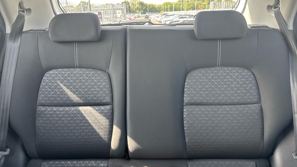 Kia Picanto 1.0 3 5dr Auto [4 seats] Petrol Hatchback - Image 15