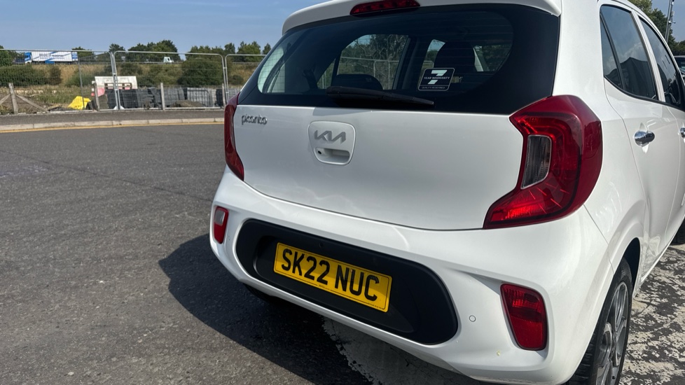 Kia Picanto 1.0 3 5dr Auto [4 seats] Petrol Hatchback - Image 24
