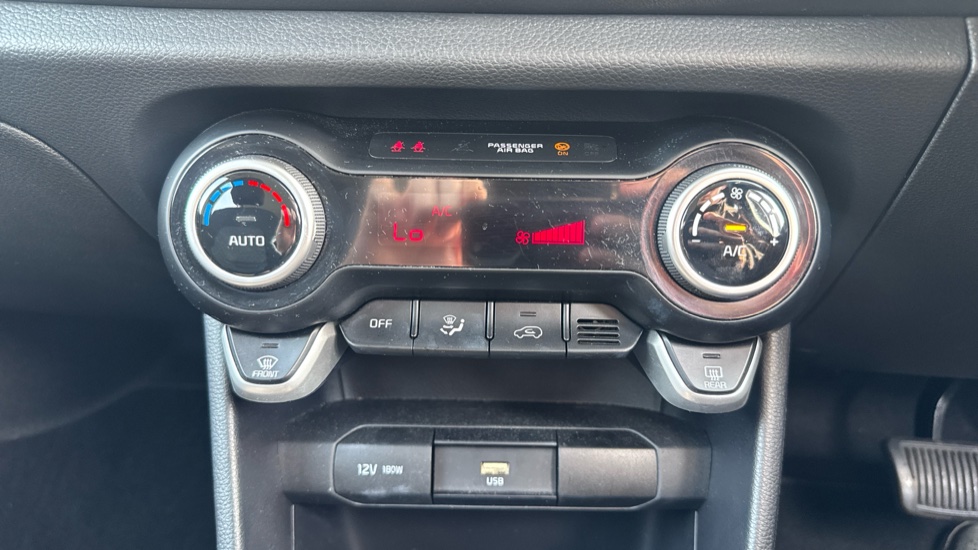 Kia Picanto 1.0 3 5dr Auto [4 seats] Petrol Hatchback - Image 39