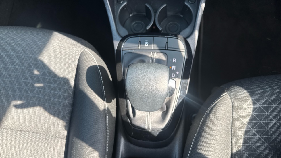 Kia Picanto 1.0 3 5dr Auto [4 seats] Petrol Hatchback - Image 41