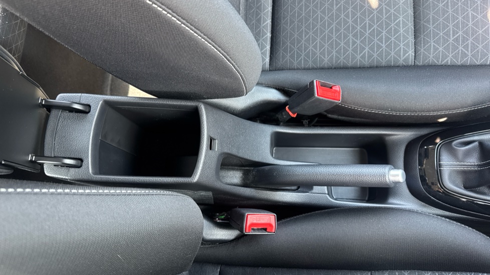 Kia Picanto 1.0 3 5dr Auto [4 seats] Petrol Hatchback - Image 42