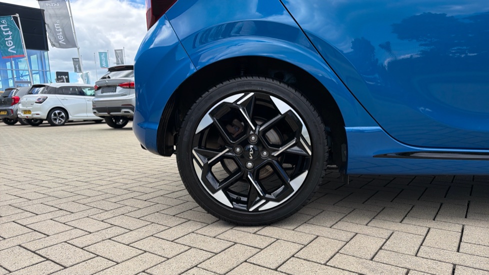 Kia Picanto 1.0 GT-Line 5dr Petrol Hatchback - Image 7