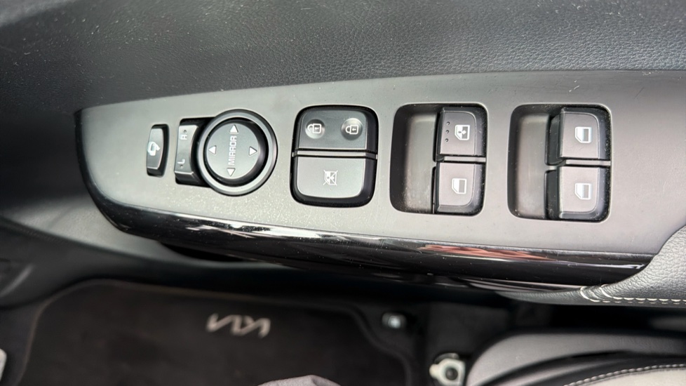 Kia Picanto 1.0 GT-Line 5dr Petrol Hatchback - Image 44