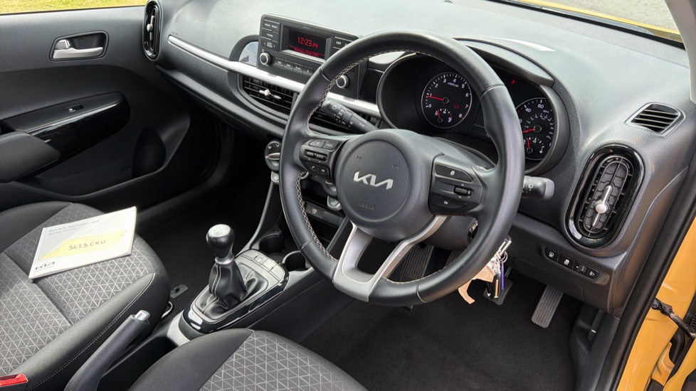 Kia Picanto 1.0 2 5dr [4 seats] Petrol Hatchback - Image 11