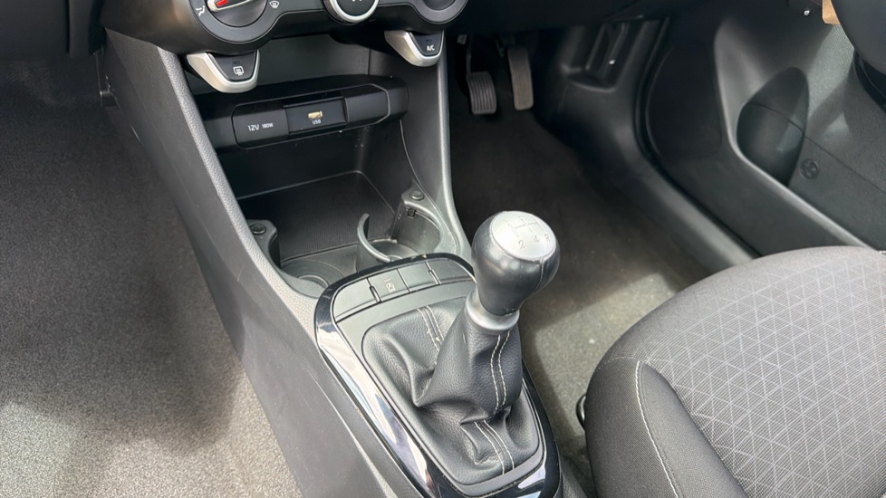Kia Picanto 1.0 2 5dr [4 seats] Petrol Hatchback - Image 13