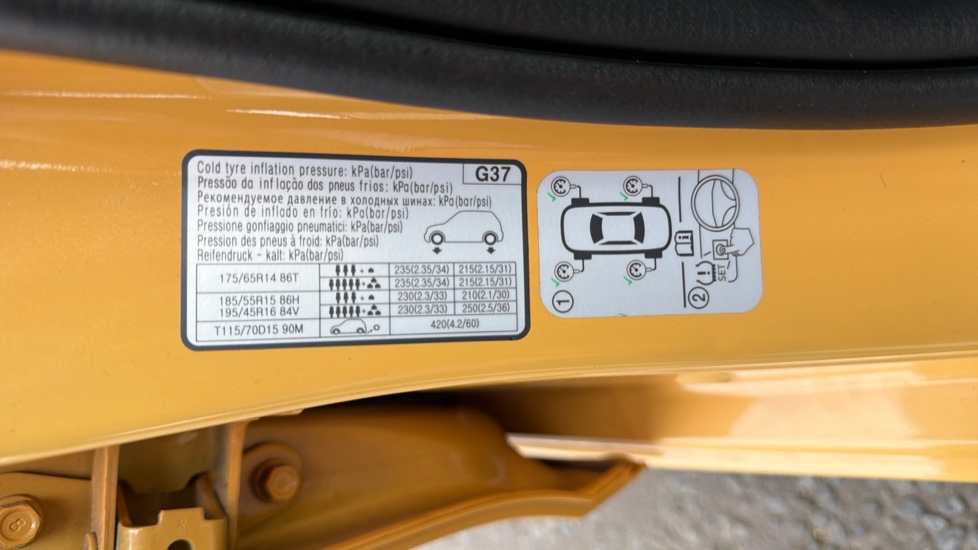 Kia Picanto 1.0 2 5dr [4 seats] Petrol Hatchback - Image 44