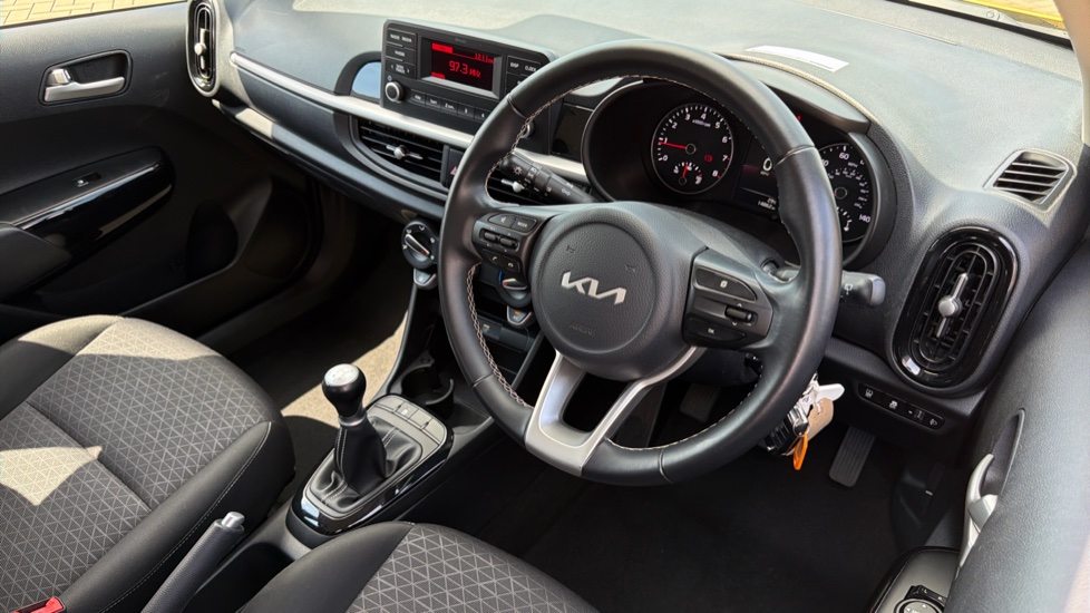 Kia Picanto 1.0 2 5dr [4 seats] Petrol Hatchback - Image 11