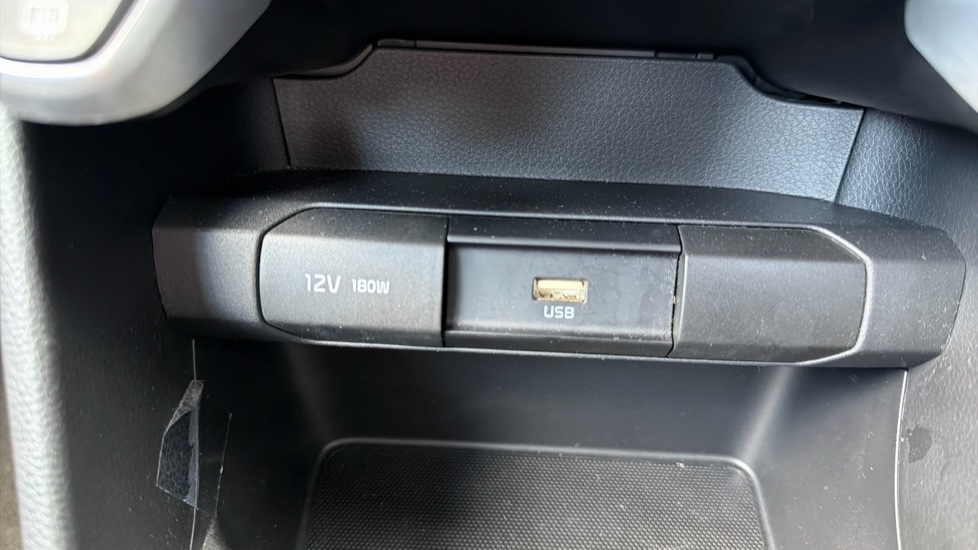 Kia Picanto 1.0 2 5dr [4 seats] Petrol Hatchback - Image 28