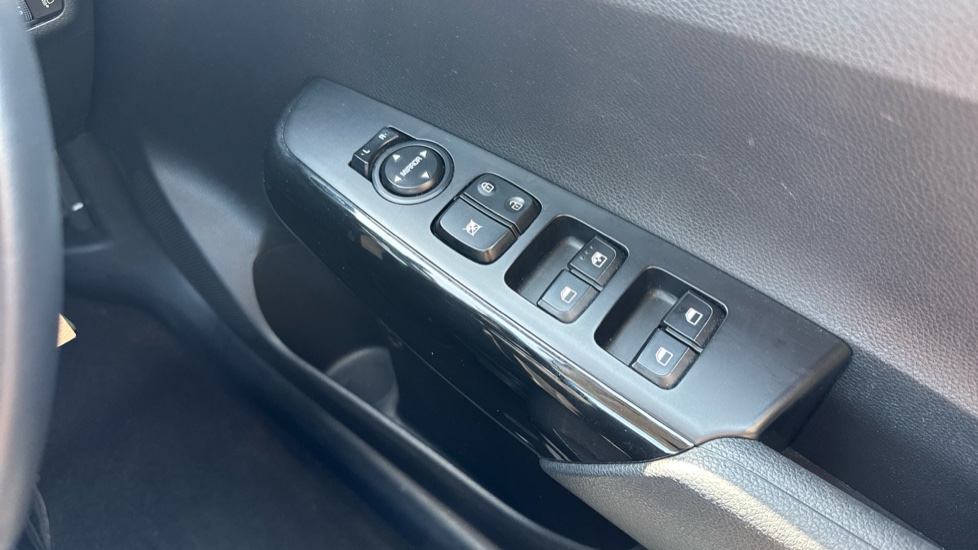 Kia Picanto 1.0 2 5dr [4 seats] Petrol Hatchback - Image 38
