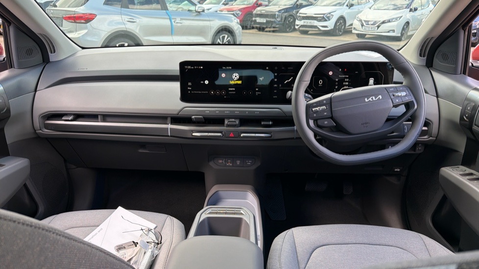 Kia EV3 148kW Air 81.4kWh 5dr Auto Electric Estate - Image 10