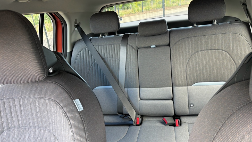Kia EV3 148kW Air 81.4kWh 5dr Auto Electric Estate - Image 15