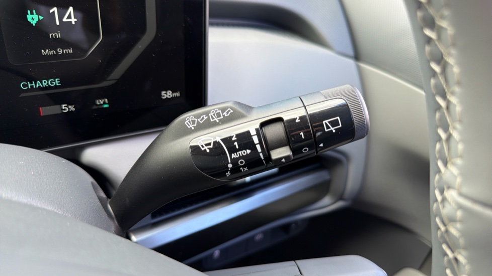 Kia EV3 148kW Air 81.4kWh 5dr Auto Electric Estate - Image 33