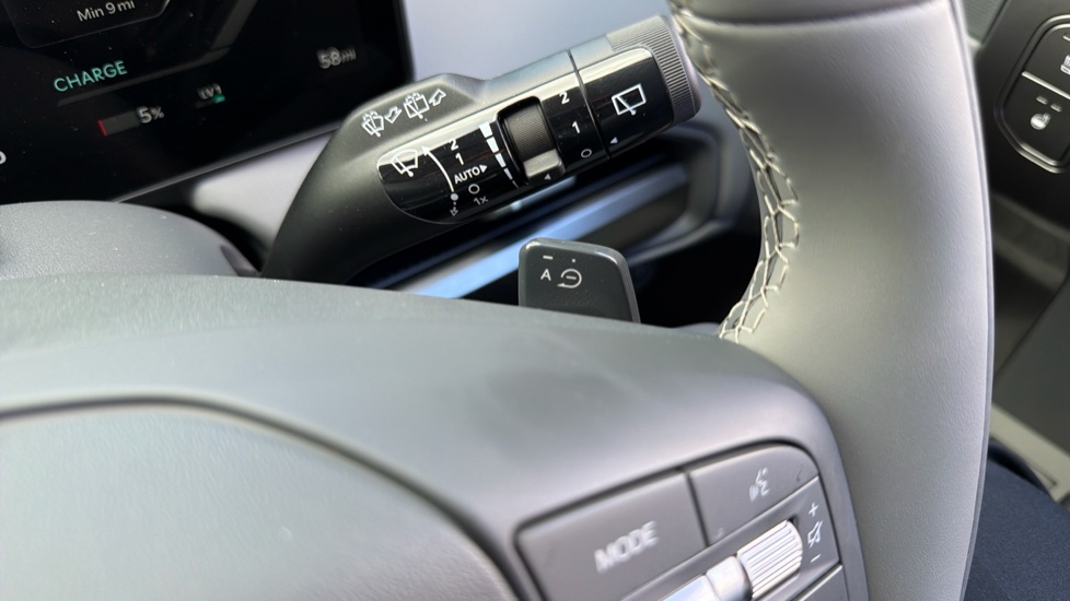 Kia EV3 148kW Air 81.4kWh 5dr Auto Electric Estate - Image 35