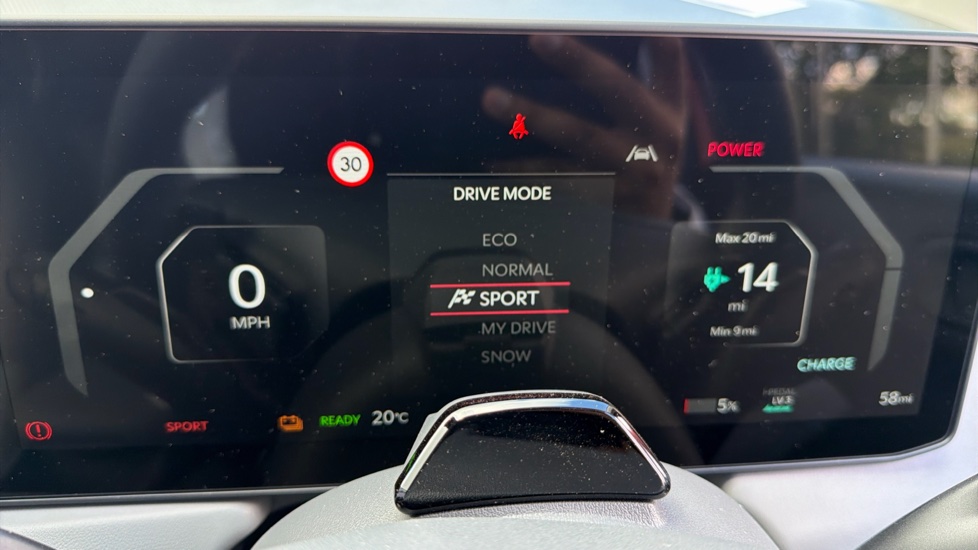 Kia EV3 148kW Air 81.4kWh 5dr Auto Electric Estate - Image 43