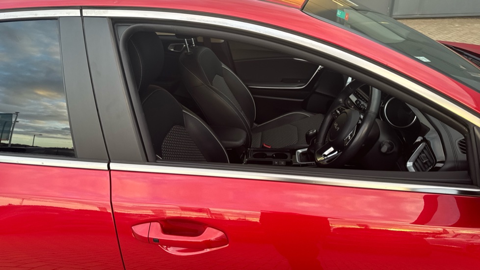 Kia Xceed 1.5T GDi ISG 3 5dr Petrol Hatchback - Image 33