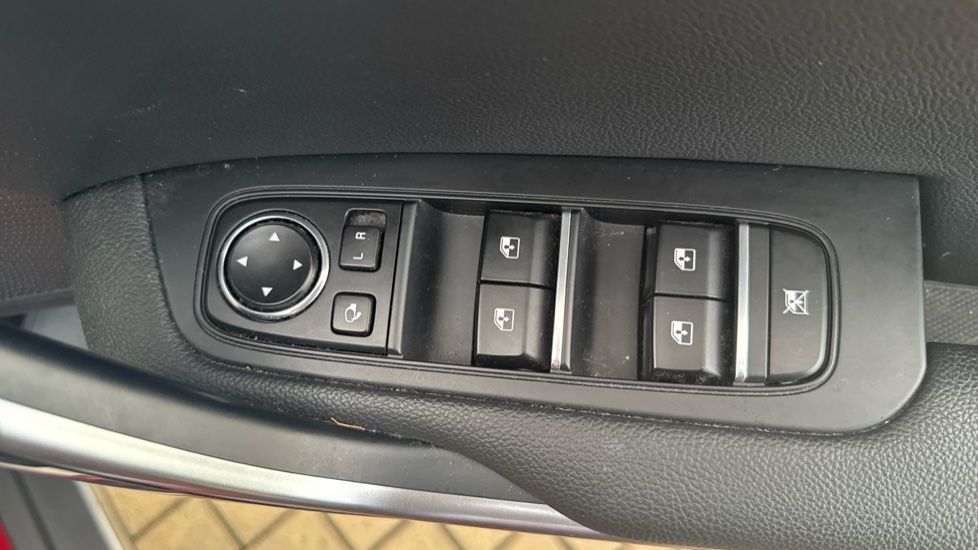 Kia Xceed 1.5T GDi ISG 3 5dr Petrol Hatchback - Image 41