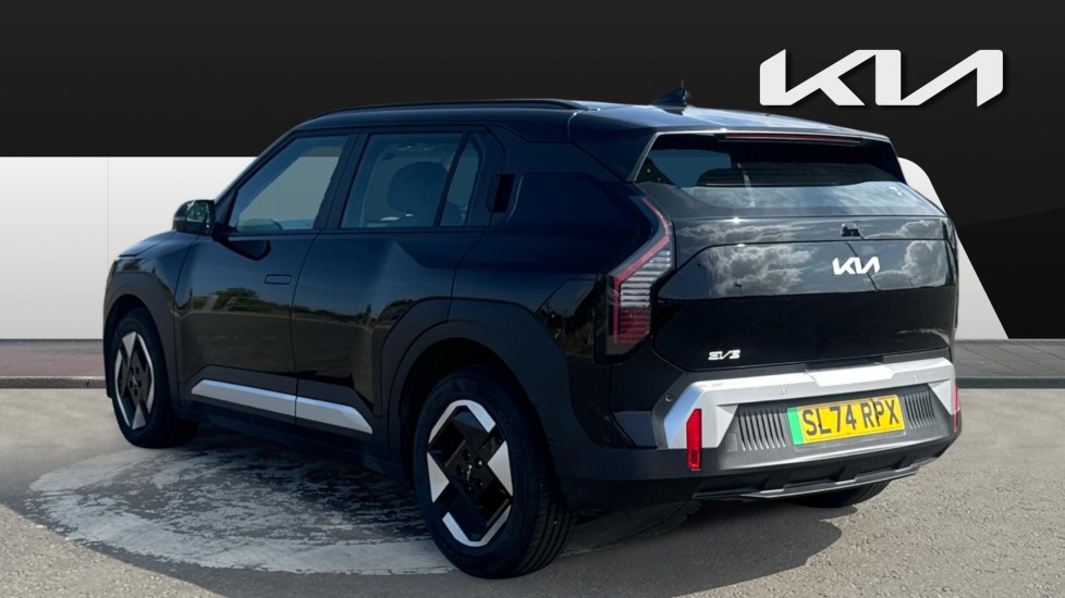 Kia EV3 150kW Air 81.4kWh 5dr Auto Electric Estate - Image 2