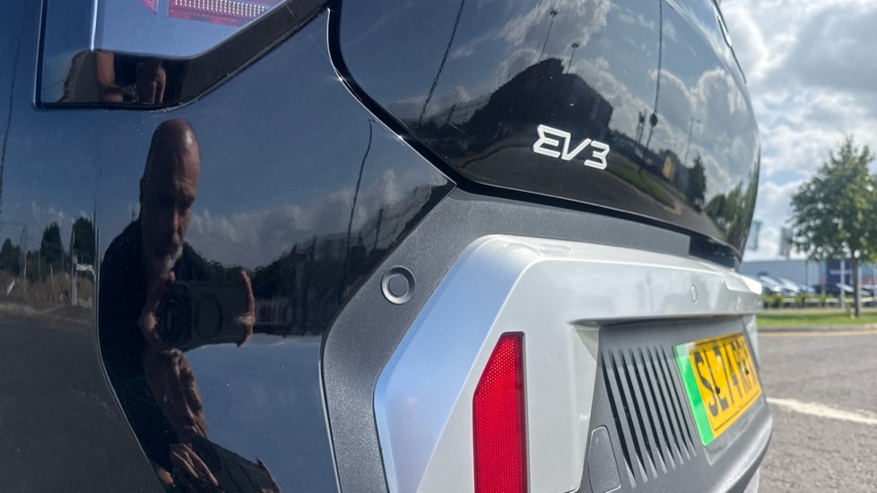 Kia EV3 150kW Air 81.4kWh 5dr Auto Electric Estate - Image 21