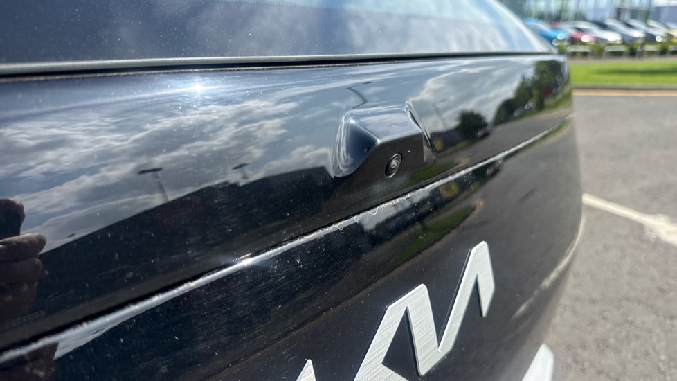 Kia EV3 150kW Air 81.4kWh 5dr Auto Electric Estate - Image 22