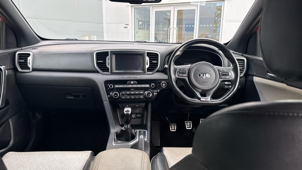 Kia Sportage 1.6T GDi GT-Line 5dr [AWD] Petrol Estate - Image 10