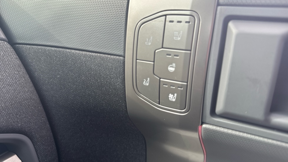Kia EV3 150kW GT-Line S 81.4kWh 5dr Auto Electric Estate - Image 29