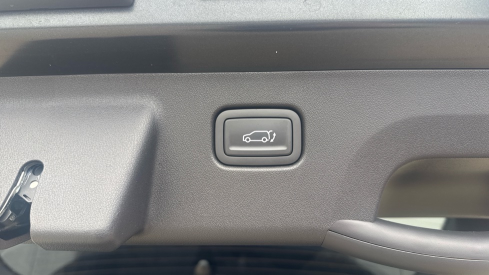 Kia EV5 160kW GT-Line S 81.4kWh 5dr Auto Electric Estate - Image 21