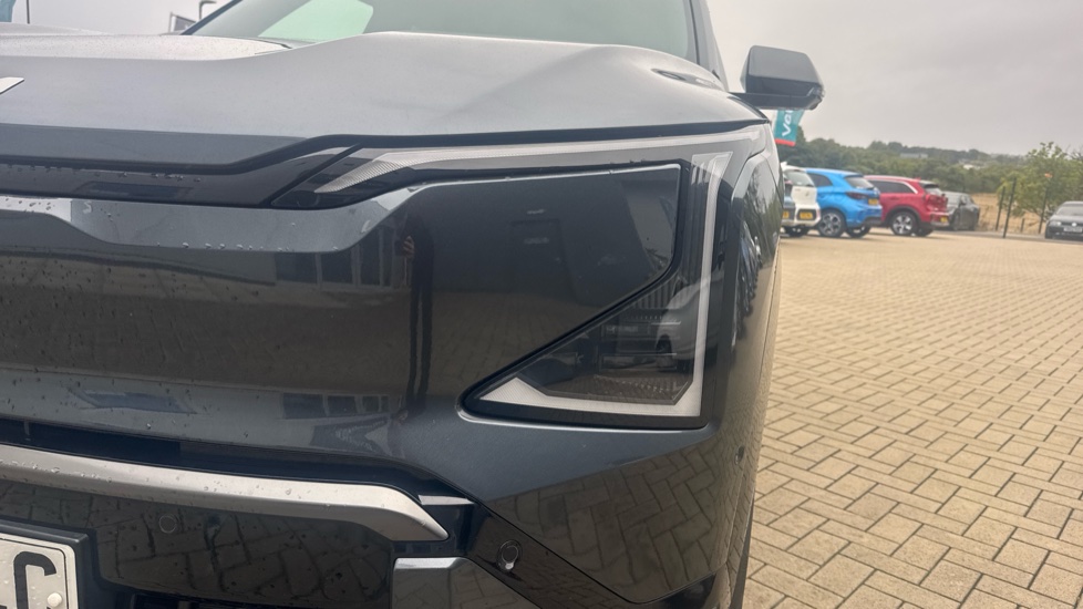 Kia EV5 160kW GT-Line S 81.4kWh 5dr Auto Electric Estate - Image 26