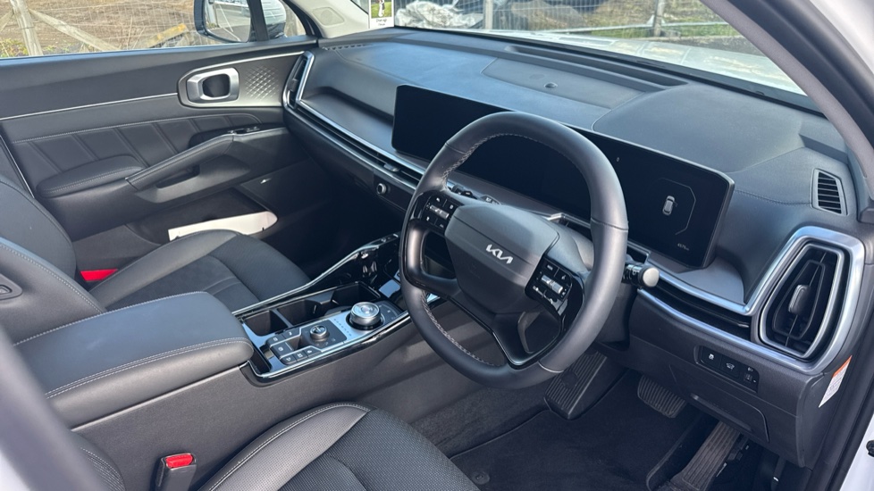 Kia Sorento 1.6 T-GDi HEV Evolve 5dr Auto Hybrid Station Wagon - Image 11