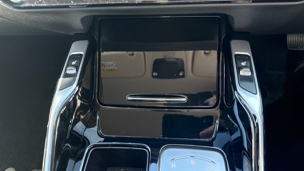 Kia Sorento 1.6 T-GDi HEV Evolve 5dr Auto Hybrid Station Wagon - Image 37