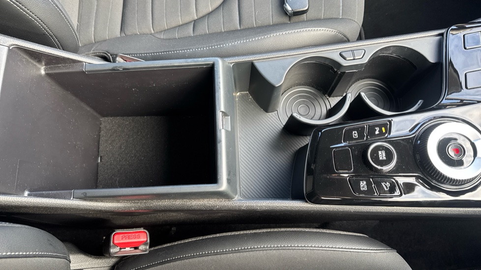Kia Sportage 1.6T GDi HEV 3 5dr Auto Hybrid Estate - Image 42